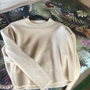 Zara Women's Cream Sweater